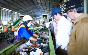 Menteri LH Puji Pengelolaan Sampah Kabupaten Sleman