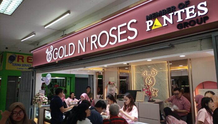 Buka di Plaza Dewi Sartika, Gold N’ Roses Tawarkan Perhiasan Emas Berkualitas dengan Design Cantik