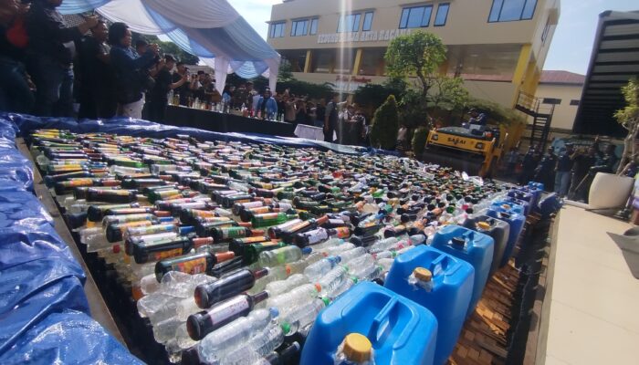 Polresta Musnahkan 17 Ribu Botol Miras Ilegal, Razia Miras Terus Digeber