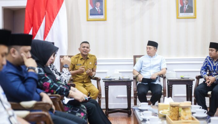 Dedie-Jenal Ingatkan KPU Kota Bogor Soal Netralitas dan Tingkatan Partisipasi Pemilih