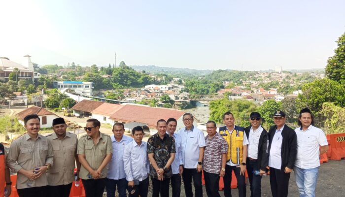 Banggar DPRD Tinjau Langsung Lahan Untuk Pembukaan Jalan Baru Batutulis, Jalan Sementara Dicek Progresnya