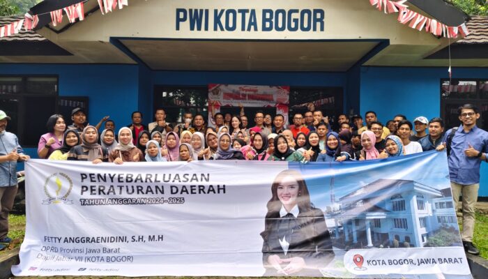 Fetty Lakukan Sosper Pelayanan Kepemudaan di Sekretariat PWI Kota Bogor, Dihadiri Warga Dua Kelurahan