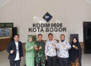 Rangkaian HUT ke 80 TNI, Kodim 0606/Kota Bogor Bersama PT Adev dan Tazkia Bagikan 1.000 Sembako