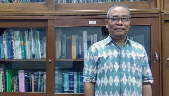 Pakar Hidrogeologi Punya Pendapat Berbeda Dengan KDM Soal Sumber Air AMDK