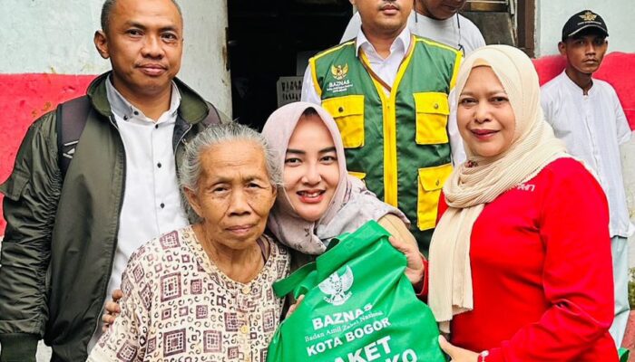 Nasya Salurkan Bantuan Untuk Korban Longsor Bondongan, Minta Perbaikan Rumah Warga Tepat Waktu