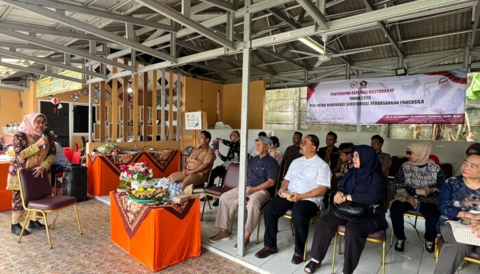 Endang S. Thohari Serap Aspirasi Warga Katulampa, Dorong Pengelolaan Sampah Bernilai Ekonomi