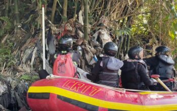 Momen HJB ke-544, Tirta Pakuan dan Bapperida Bersihkan Sungai Cisadane