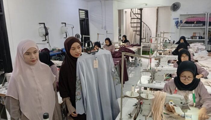Busana Muslim Azane dari Bogor Tembus ke Pasar International, Manfaatkan Program Shopee